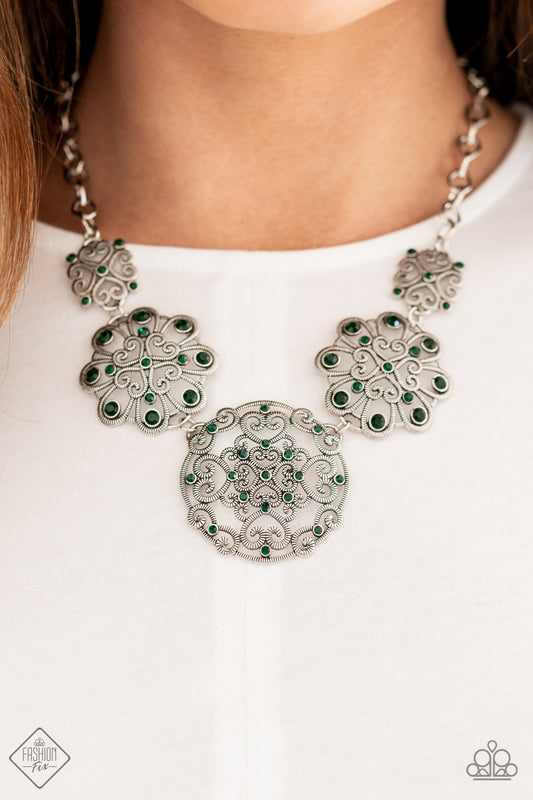 Royally Romantic - Green - Paparazzi - Davetta Jewels