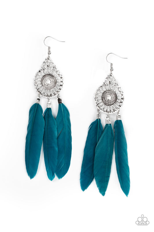 Pretty in PLUMES - Blue - Paparazzi - Davetta Jewels